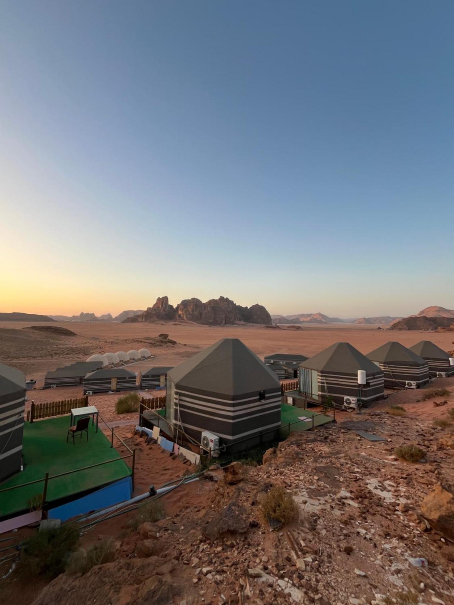 Готель Al Raha Luxury Camp Ваді-Рам Екстер'єр фото